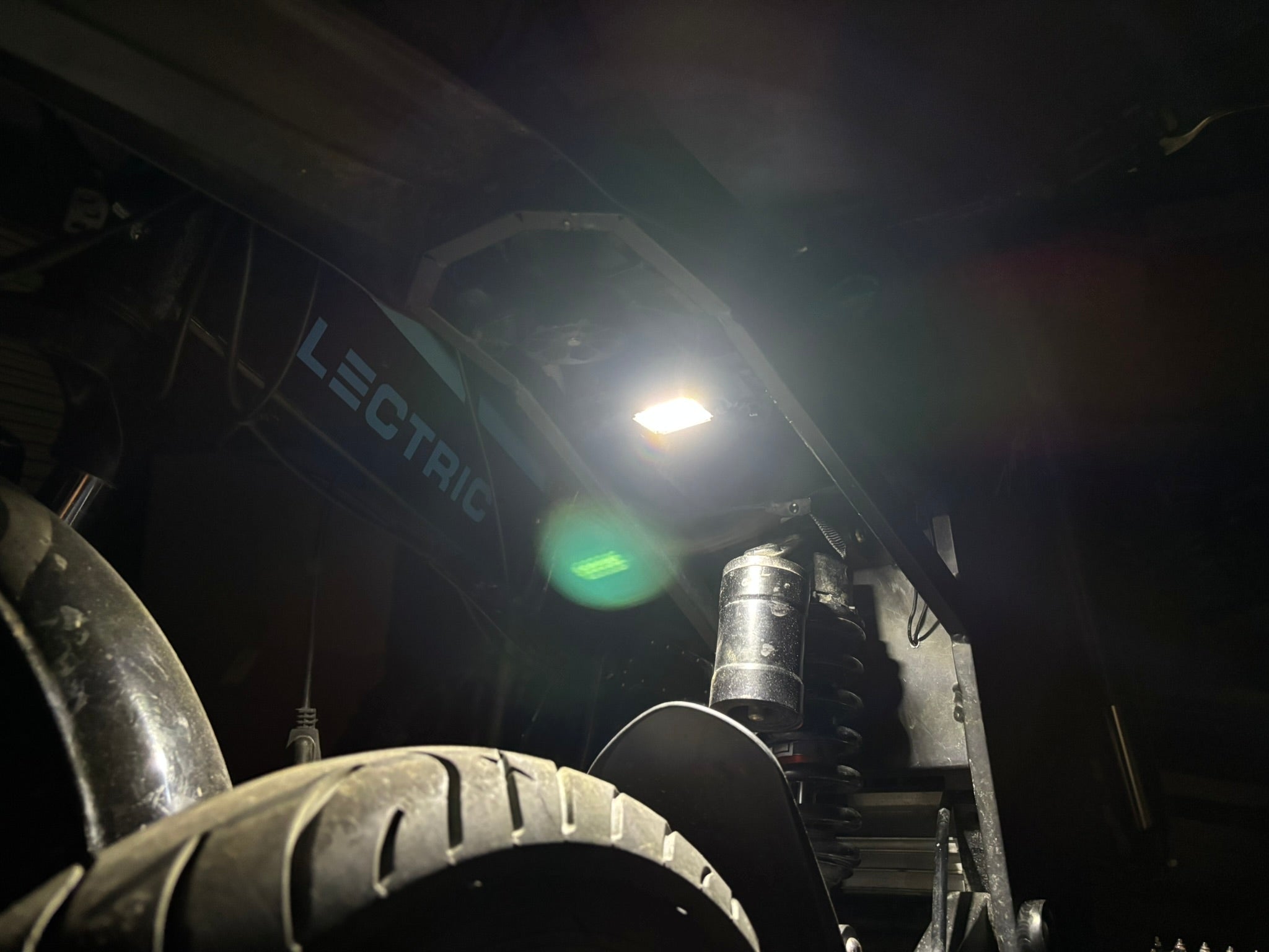 Plug And Play Rock Light For Tuttio