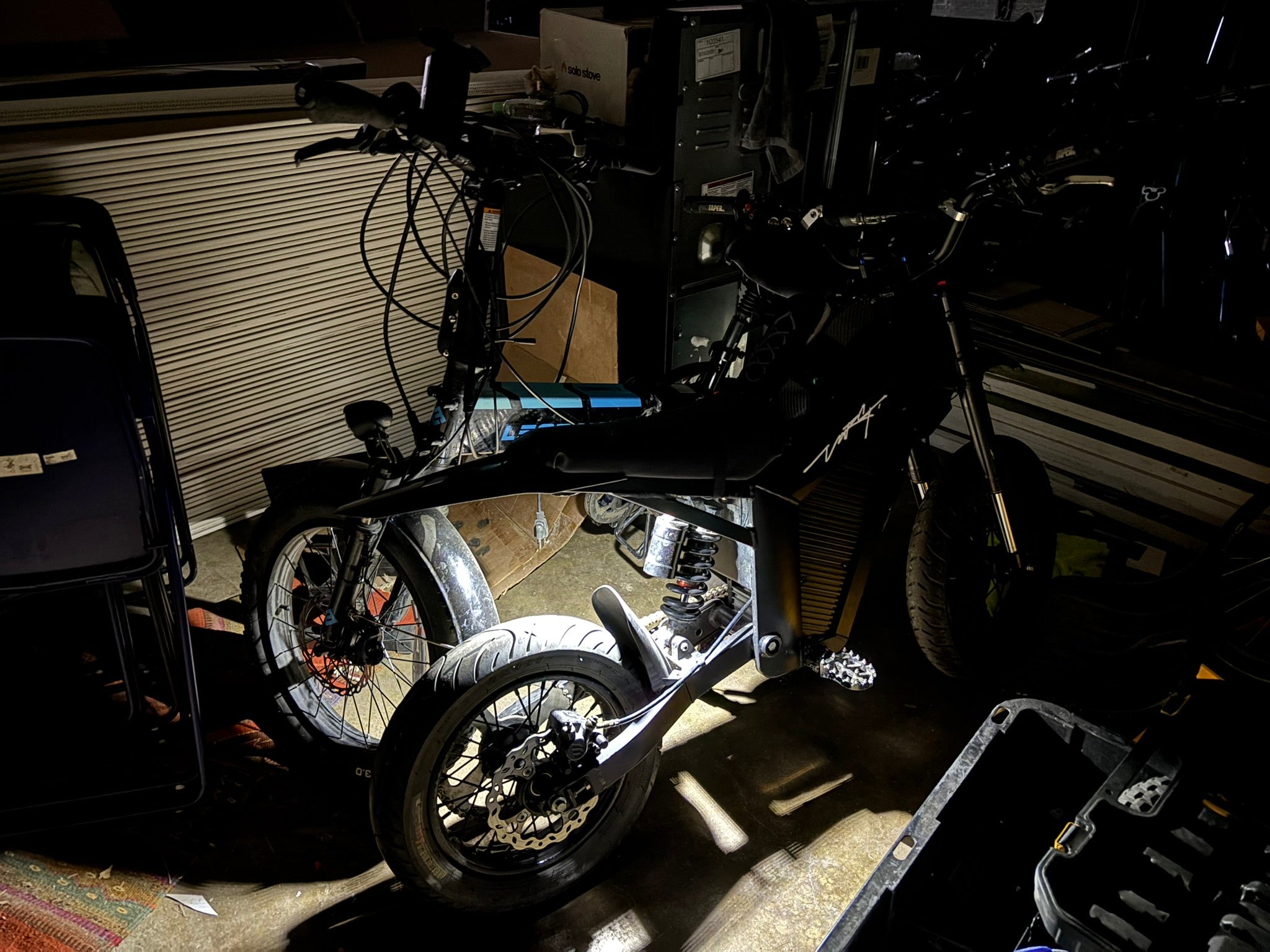 Plug And Play Rock Light For Tuttio